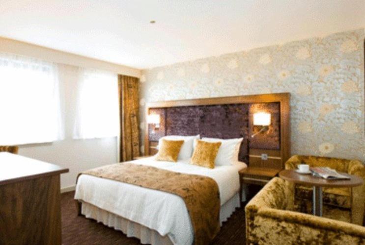 Buchan Braes Hotel Питерхед Экстерьер фото